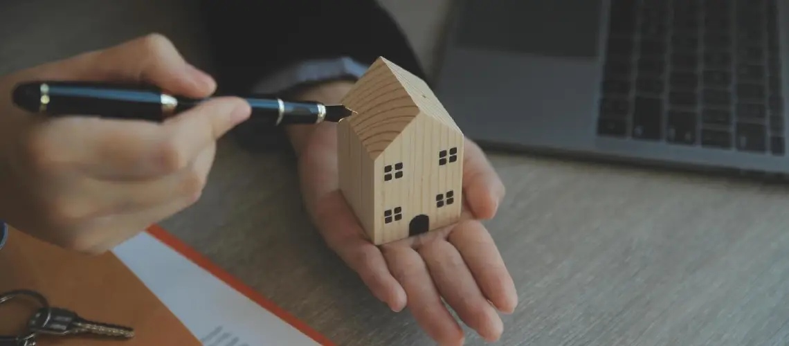 Professional property valuer in Canberra assessing home for accurate property valuation report
